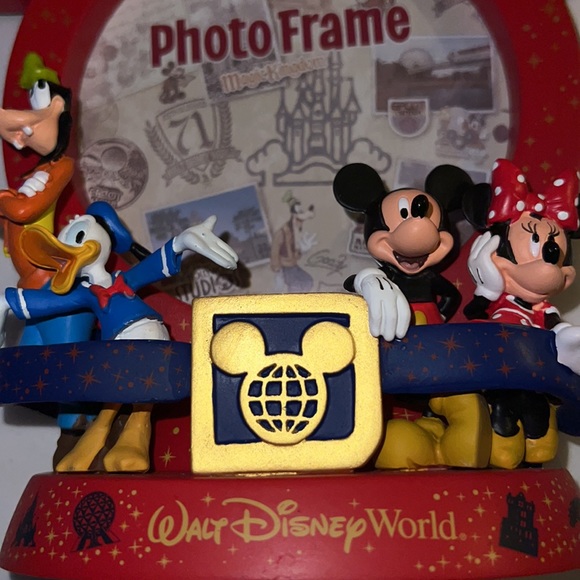 NEW!!!Disney Mickey and Friends Character 3 Photo Frame - Picture 16 of 17